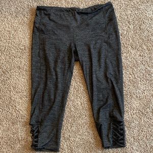 Athleta Capri Yoga Pants